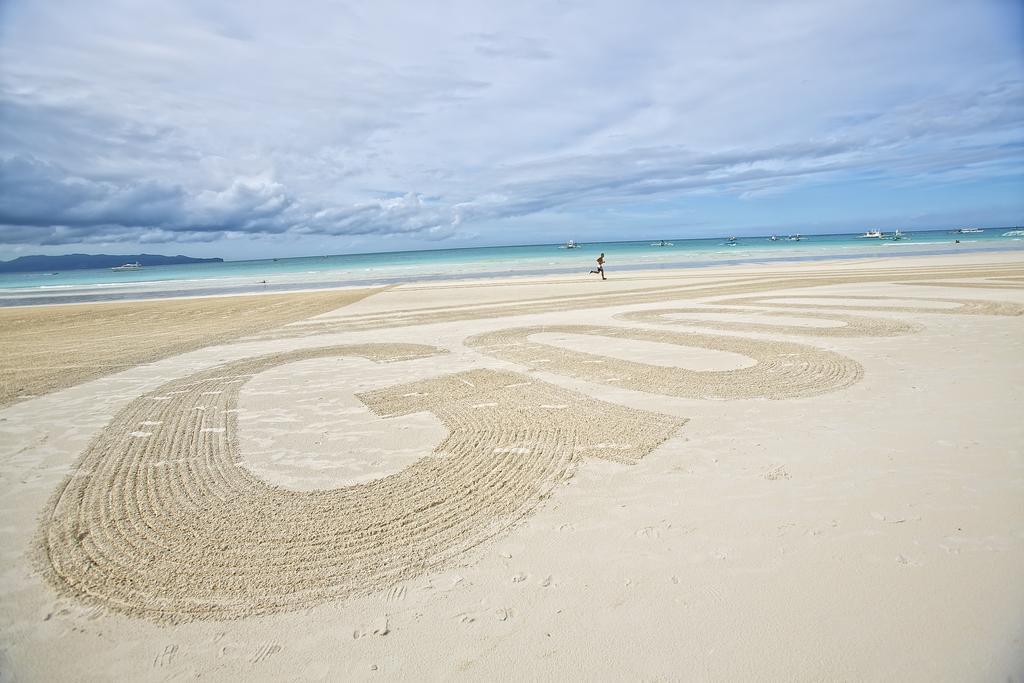 Fridays Boracay Beach Resort Balabag Kültér fotó